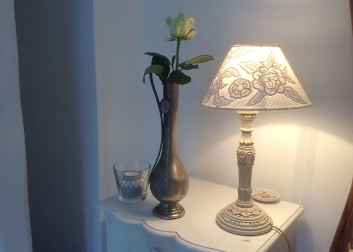 D'hotes Le Nid Du Phare Avec Option Jacuzzi Prive Онфлёр