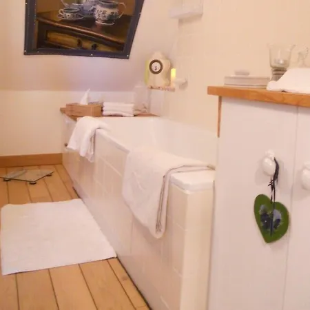 D'hotes Le Nid Du Phare Avec Option Jacuzzi Prive Alojamento de Acomodação e Pequeno-almoço 4*
