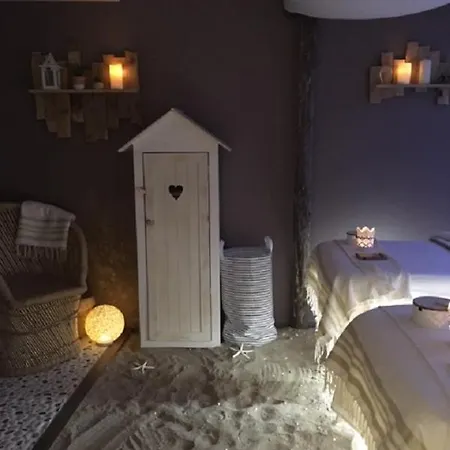 Panzió D'hotes Le Nid Du Phare Avec Option Jacuzzi Prive Honfleur
