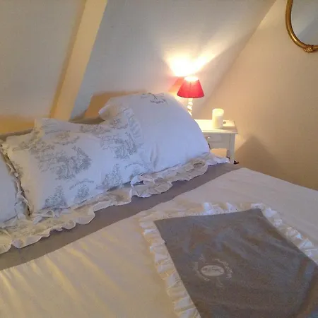 Bed & Breakfast Le Nid Du Phare Avec Jacuzzi 3*