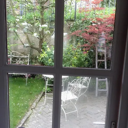 D'hotes Le Nid Du Phare Avec Jacuzzi Prive 住宿加早餐酒店 翁弗勒尔