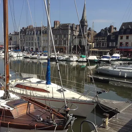 D'hotes Le Nid Du Phare Avec Jacuzzi Privé Bed & Breakfast Honfleur